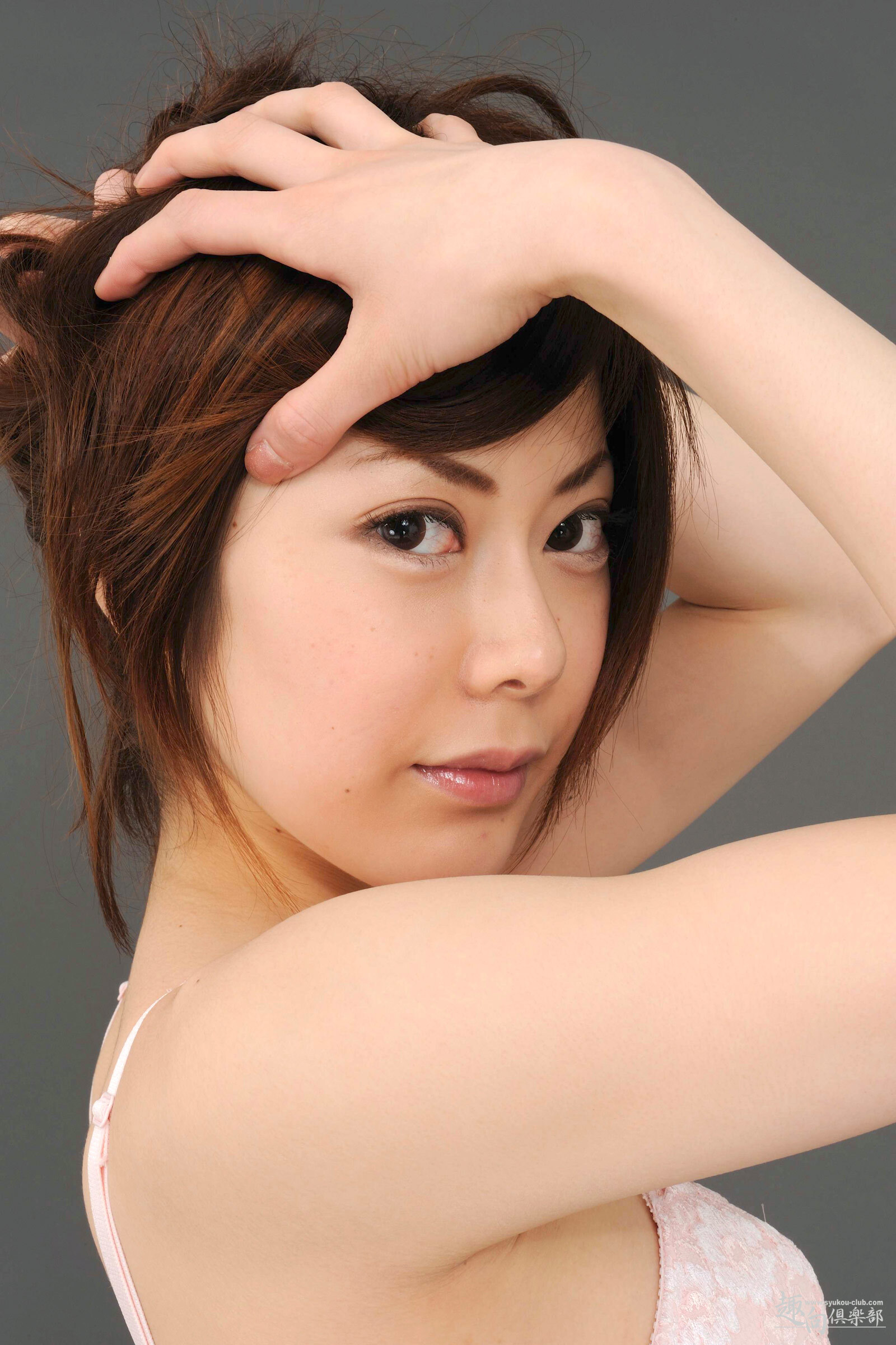 [Syukou-Club] 2013.11.07 Digi-Girl No.152 初脫ぎ素人4 純花しおん 2